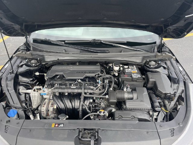 Used 2025 Kia K4 FWD image 41