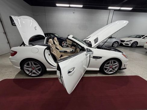 Used 2016 Mercedes-Benz SLK 350 image 43