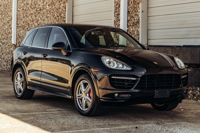 Used 2012 Porsche Cayenne Turbo AWD/4WD image 5