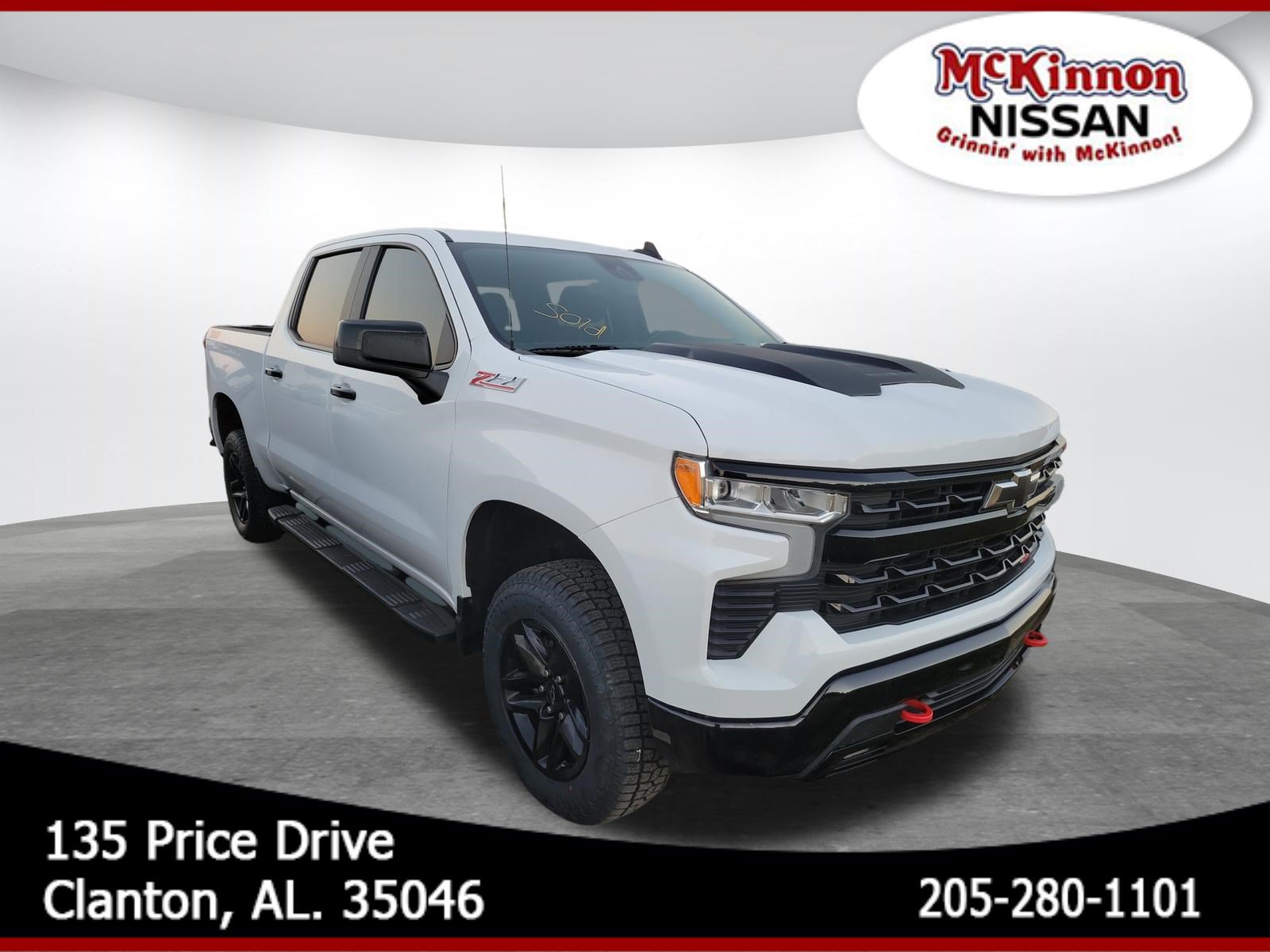 Used 2024 Chevrolet Silverado 1500 LT Trail Boss w/ Protection Package AWD/4WD image 1
