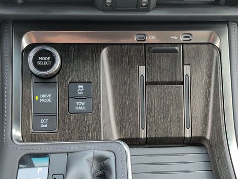 Certified 2026 Lexus GX 550 w/ Accessory Package (2T) AWD/4WD image 20