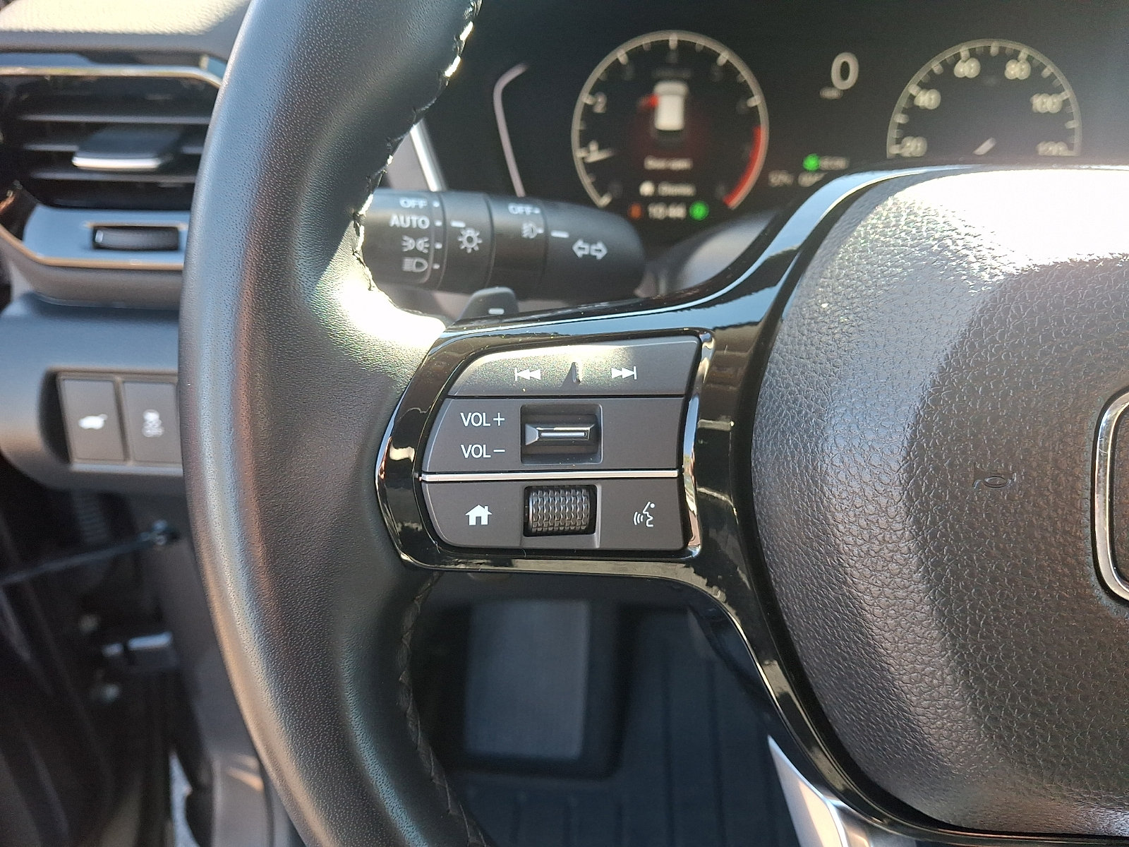 Used 2025 Honda Pilot EX-L image 20