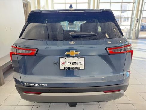 New 2026 Chevrolet Equinox LT image 38