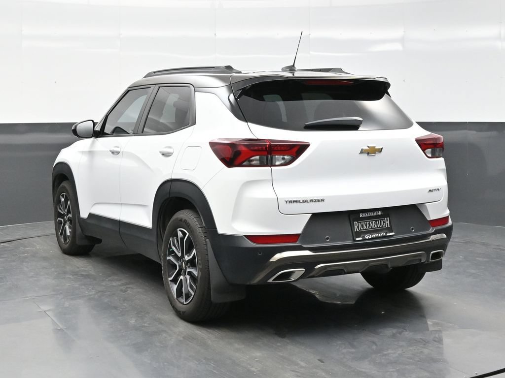 Used 2021 Chevrolet TrailBlazer ACTIV w/ Sun and Liftgate Package FWD image 5