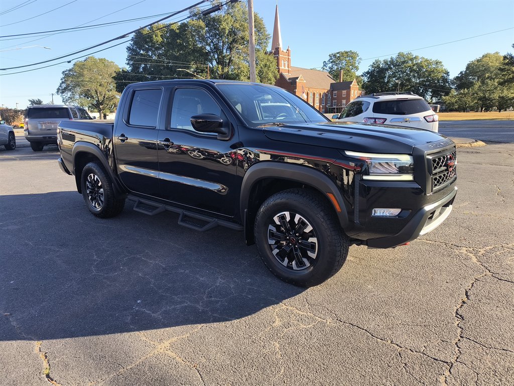 Used 2023 Nissan Frontier PRO-4X w/ Technology Package AWD/4WD image 7