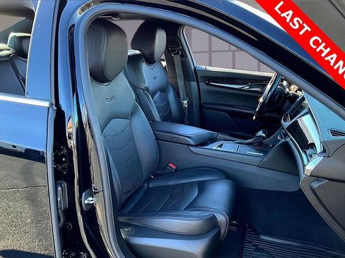 Used 2018 Cadillac CT6 Luxury image 7