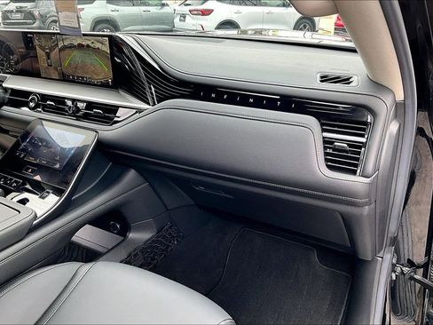 Certified 2025 INFINITI QX80 Pure w/ Exterior Package image 21