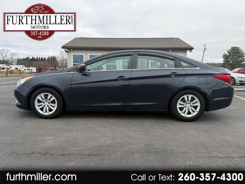 Used 2013 Hyundai Sonata GLS image 1