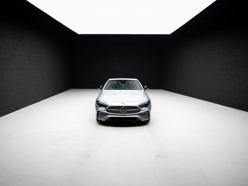 Used 2024 Mercedes-Benz CLE 300 4MATIC Cabriolet image 86