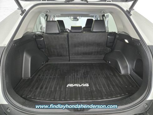 Used 2023 Toyota RAV4 XLE Premium image 13