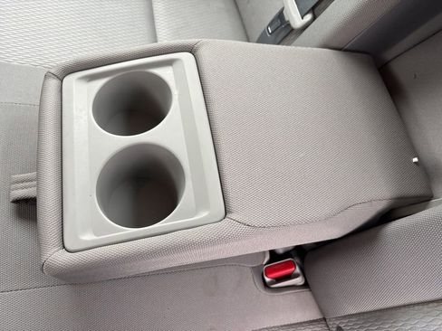 Used 2015 Toyota Corolla LE image 13