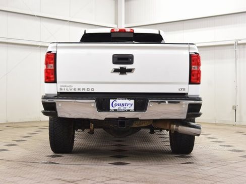 Used 2018 Chevrolet Silverado 2500 LTZ w/ Duramax Plus Package image 7