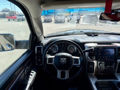 Used 2018 RAM 3500 Laramie image 14