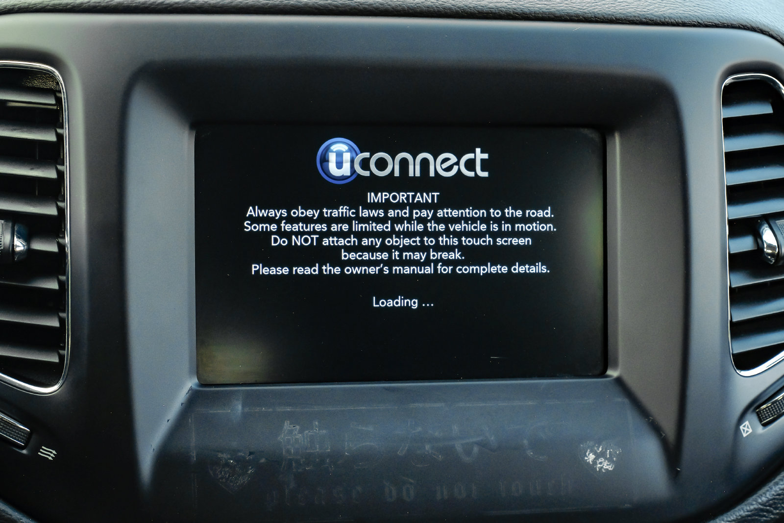 Used 2021 Jeep Compass Latitude w/ Driver Assistance Group FWD image 28