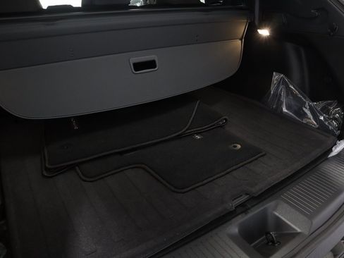 Certified 2025 Nissan Murano Platinum w/ Cargo Package image 20