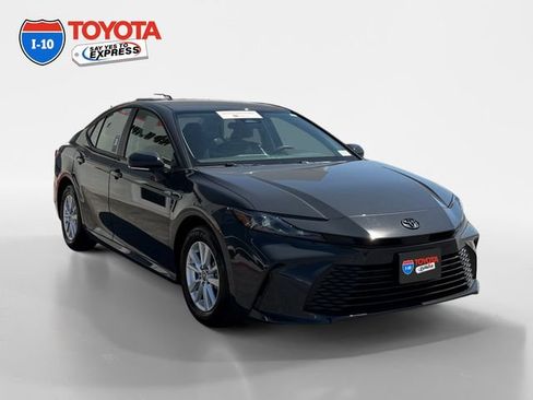 Certified 2025 Toyota Camry LE FWD image 7