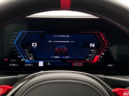 Used 2025 BMW M2 Base w/ Lighting Package image 18