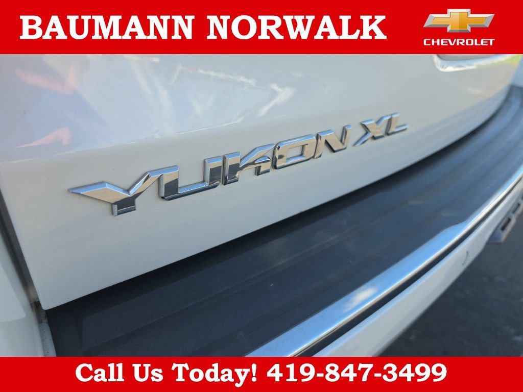 Used 2017 GMC Yukon XL Denali w/ Open Road Package AWD/4WD image 21