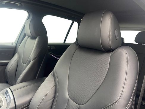 Used 2022 BMW X5 sDrive40i image 28