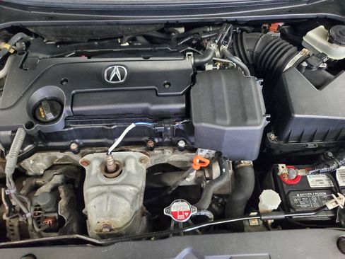 Used 2017 Acura ILX FWD image 4