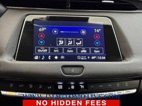 Used 2023 Cadillac XT4 Premium Luxury image 27