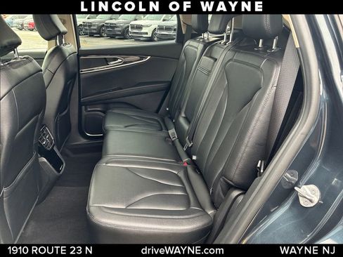Used 2023 Lincoln Nautilus AWD w/ Premium Package image 22