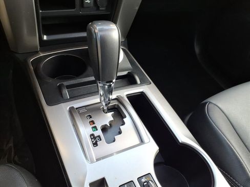 Used 2020 Toyota 4Runner SR5 Premium image 18