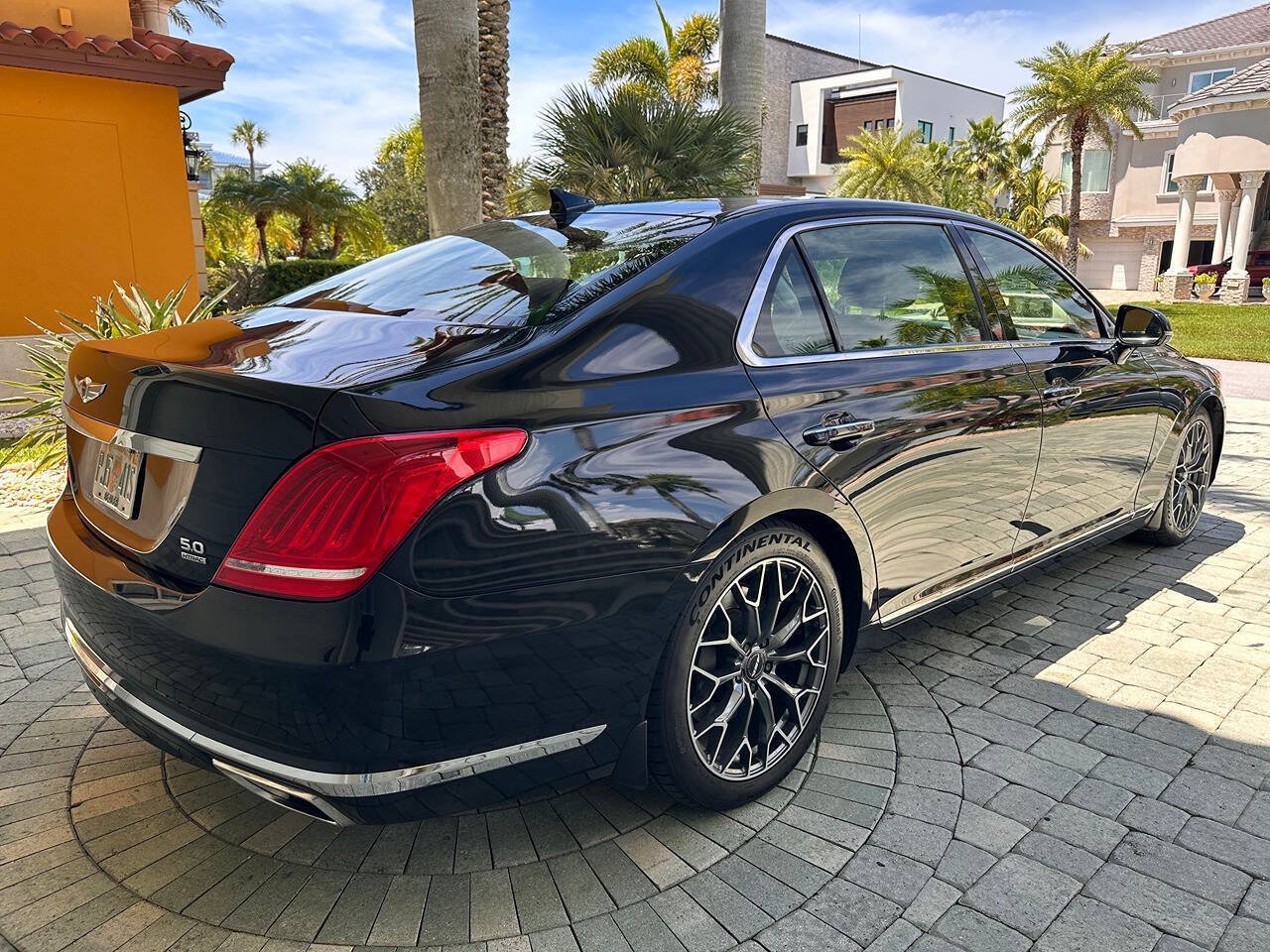 Used 2017 Genesis G90 5.0 Ultimate AWD/4WD image 31