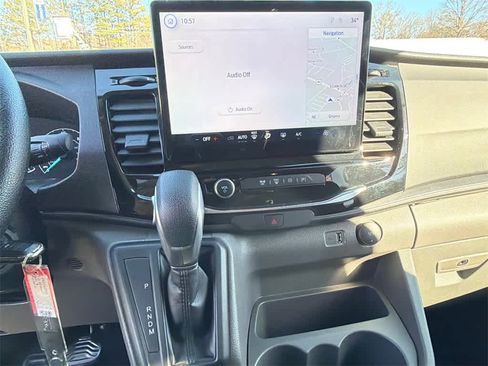 Used 2023 Ford Transit 350 XLT image 21