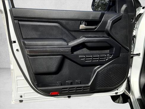 Used 2024 Toyota Tacoma TRD Sport RWD image 17