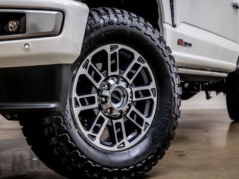 Used 2026 Ford F350 Platinum w/ Platinum Plus Package image 31