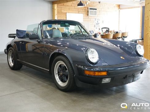 Used 1989 Porsche 911 Carrera RWD image 3