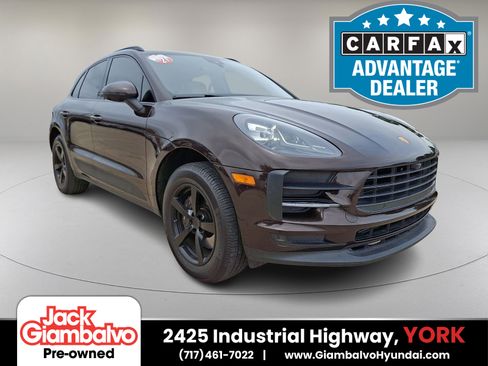 Used 2021 Porsche Macan AWD/4WD image 1