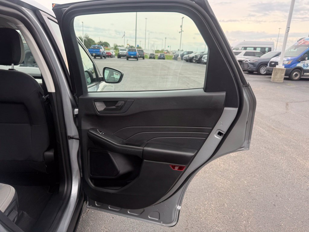 Used 2022 Ford Escape S FWD image 39