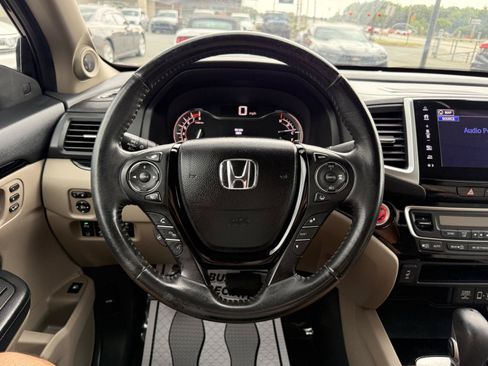Used 2017 Honda Ridgeline RTL-E image 15
