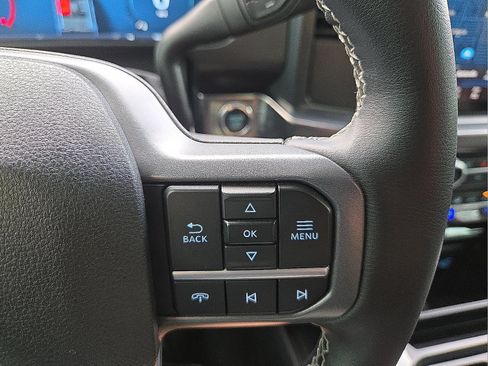 Used 2025 Ford F250 Lariat w/ Chrome Package AWD/4WD image 24