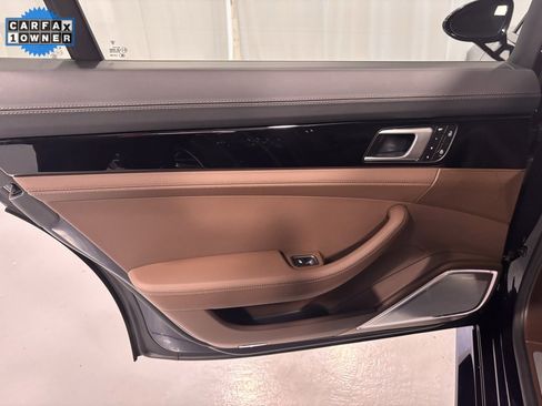 Used 2022 Porsche Panamera 4 Executive image 22