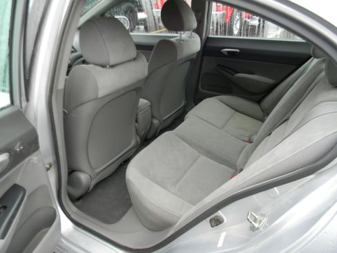 Used 2010 Honda Civic LX image 9