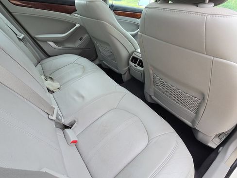 Used 2011 Cadillac CTS Luxury RWD image 11