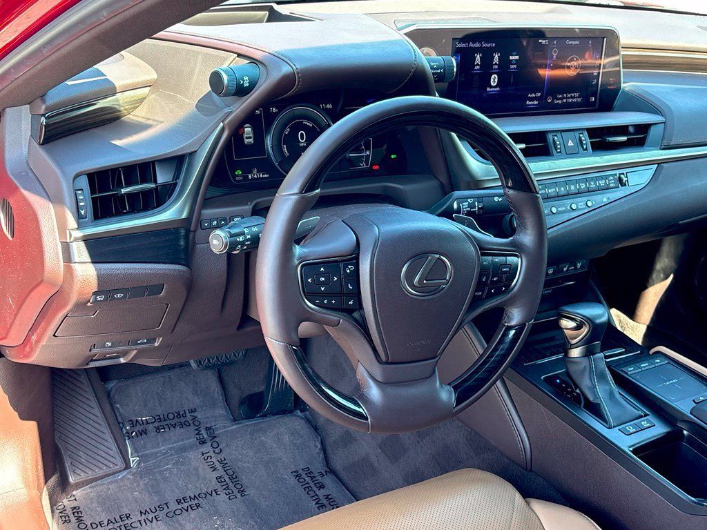 Used 2019 Lexus ES 300h w/ Accessory Package 2 FWD image 13