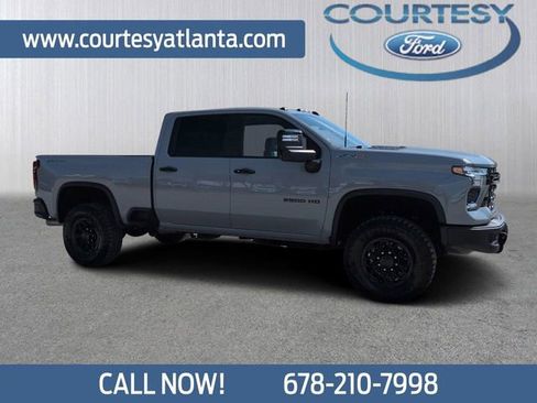 Used 2025 Chevrolet Silverado 2500 ZR2 w/ ZR2 Bison Edition image 1