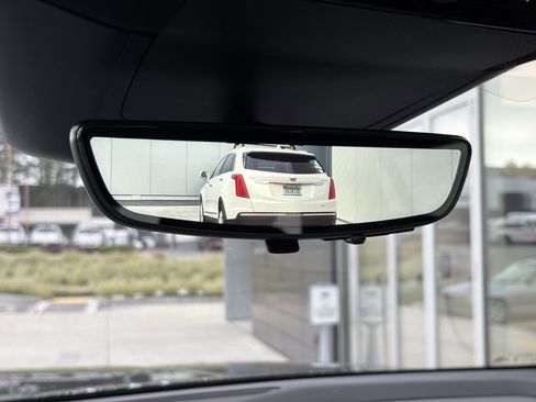 New 2026 Cadillac Escalade IQL Luxury image 37