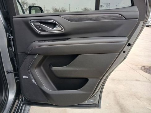 Certified 2022 GMC Yukon SLT w/ SLT Luxury Package image 19