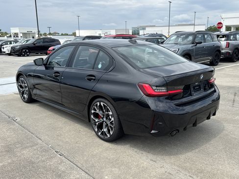 New 2026 BMW 330i Sedan w/ M Sport Package RWD image 5