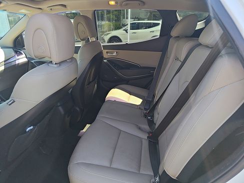 Used 2017 Hyundai Santa Fe Sport w/ 2.4L Tech Package 04 FWD image 10