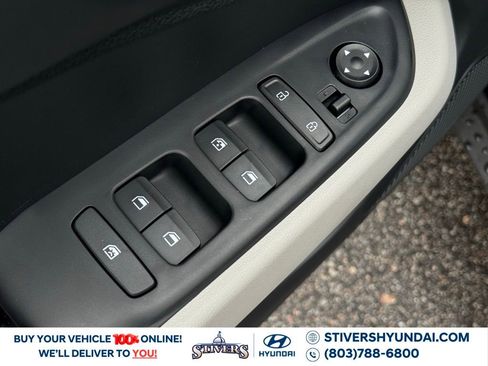 New 2026 Hyundai Venue SEL image 24