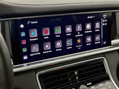 Certified 2023 Porsche Panamera 4 Platinum Edition AWD/4WD image 18