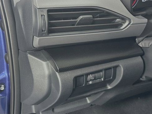 Certified 2025 Subaru Crosstrek 2.0i Premium image 10