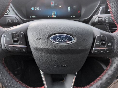 Certified 2023 Ford Escape ST-Line Select w/ Tech Pack #2 image 13