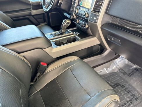 Used 2017 Ford F150 Raptor w/ Equipment Group 802A Luxury image 18